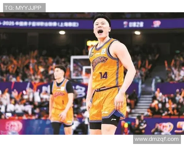 全运男篮：上海107-83我国香港，李弘权40分11板，李添荣26分